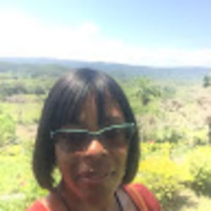 Meet your Posher, Yvonne